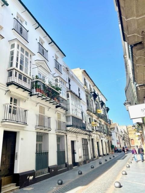 Gatu La Joya Escondida " Preferente Mayores De 25 Anos Y Familias " El Puerto de Santa María Buitenkant foto